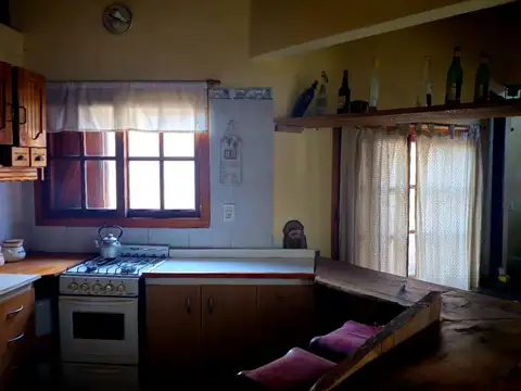 Casa 3 ambientes con 1 baño