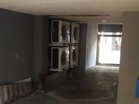 Av. Pte. Peron  1100