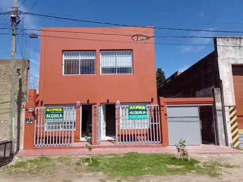 Dúplex de 3 ambientes con estacionamiento y patio | Berazategui