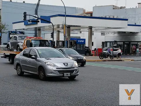 Avenida Córdoba e/ Dorrego y Concepción