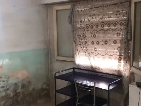 PH- EN ESQUINA CON TERRAZA