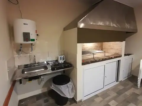 BARRIO VICENTINA - SE ALQUILA CASA QUINTA