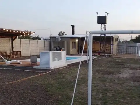 BARRIO VICENTINA - SE ALQUILA CASA QUINTA