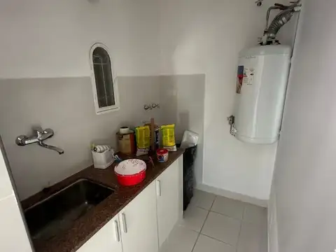 DEPARTAMENTO EN VENTA SOBRE AV .VARELA - CAMPANA