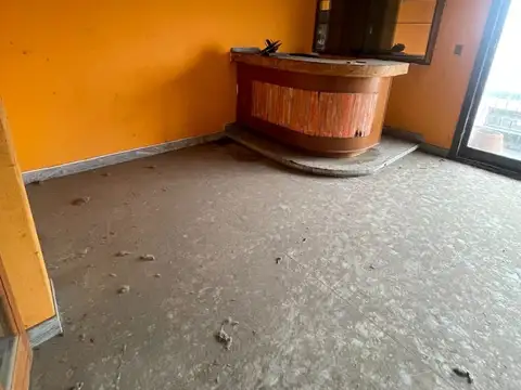 Depto Tipo Casa en Venta de 5 ambientes