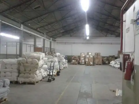 Galpon en Venta 100  mts Frente