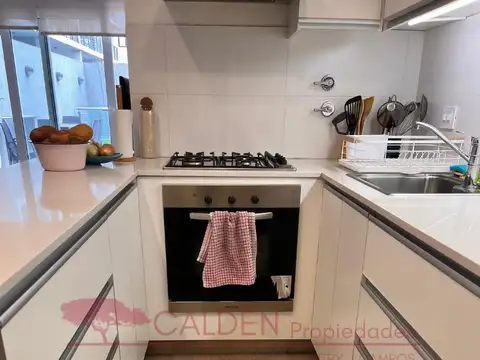 Departamento en Venta en Coghlan, USD 185.000