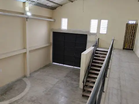 Galpon en Venta en Barrio Hernando De Lerma, USD 370.000