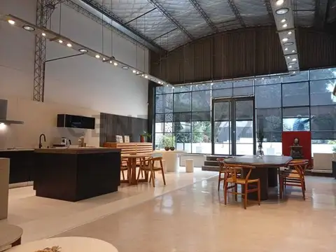 VENTA DE OFICINAS CON GRAN LOCAL COMERCIAL EN VILLA URQUIZA