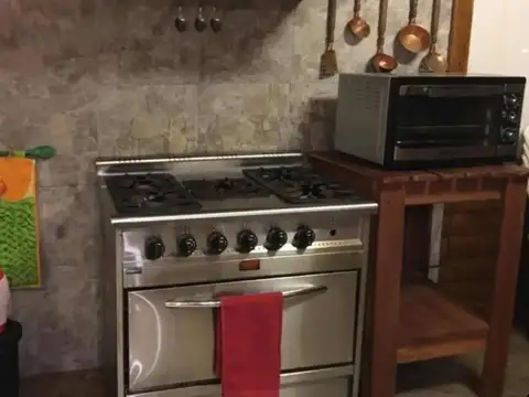 Casa en Venta con 3 cocheras