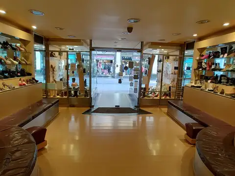 Local en Alquiler en Centro, $ 4.000.000
