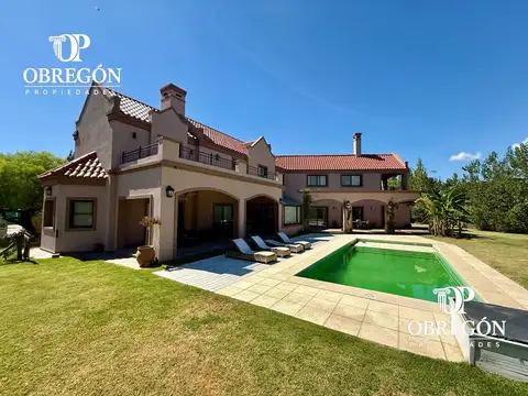 Casa en Venta al Noroeste