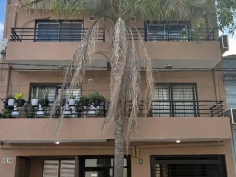 Departamento luminoso funcional bien ubicado en San Fernando