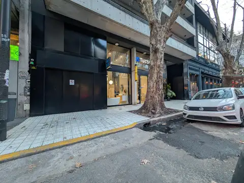 Local en Palermo Hollywood