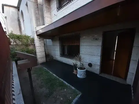 luis piedra buena 7700