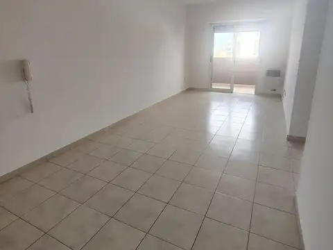 DEPARTAMENTO EN ALQUILER CALLE 3 Y 63