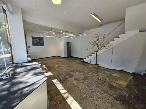 Alquiler Local Doble Planta 9x6 - Av. Jujuy y Brasil - Parque Patricios