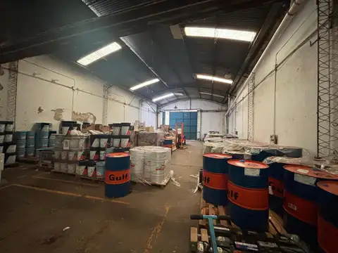 VENTA - Galpón / depósito 170m2 cubiertos. Echesortu, Rosario.  