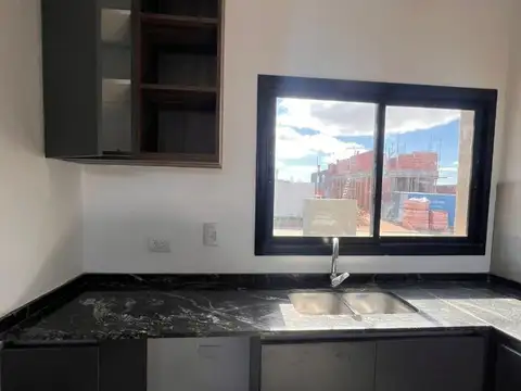 Casa en Venta en Barrio Rincones de Manantiales, USD 135.000