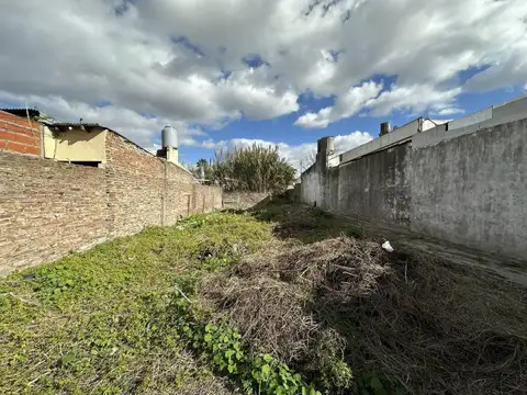 Terreno en Venta 42  mts Fondo