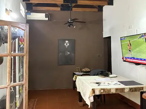 Casa 4 ambientes con 1 baño