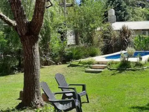 Casa en Venta con 2 cocheras