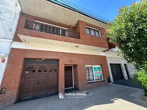 Chalet 5 ambientes en VENTA - APTO CREDITO