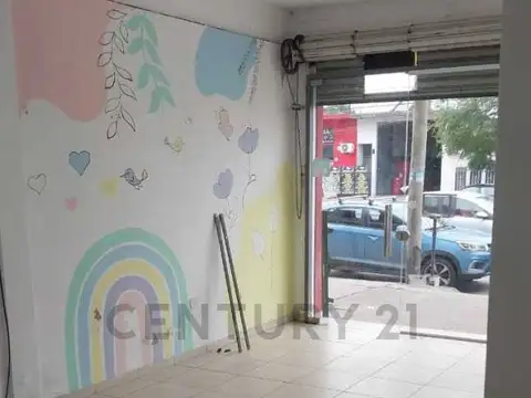 137 e/ 67 y 68 1700, Piso 0