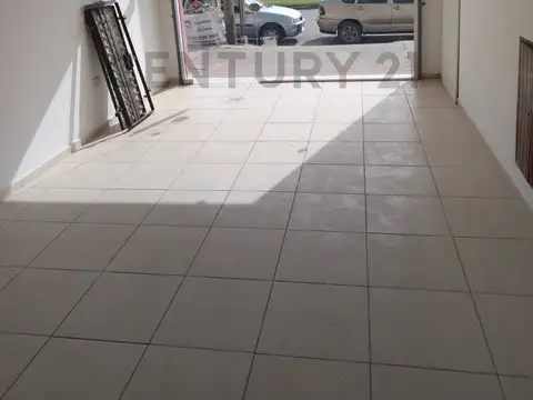 137 e/ 67 y 68 1700, Piso 0