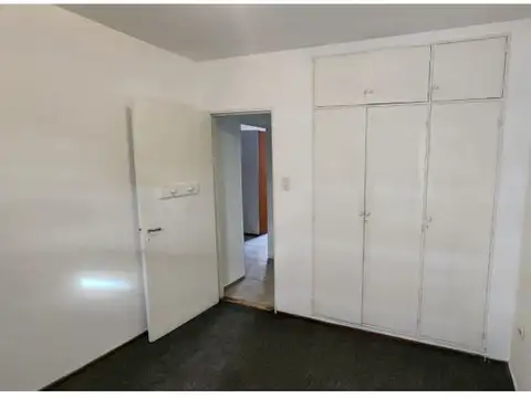 Cerrito 907