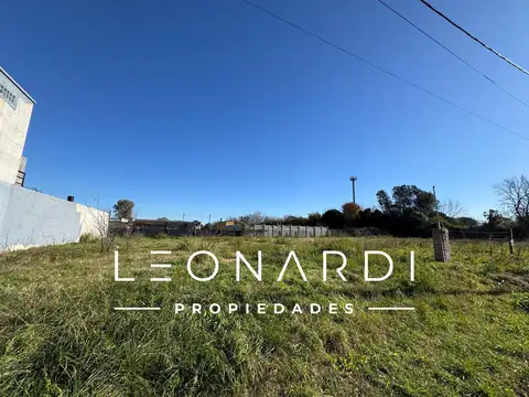 Terreno en Venta 30  mts Fondo