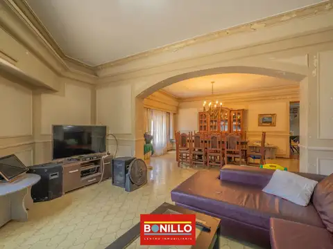 Depto Tipo Casa en Venta con 2 cocheras