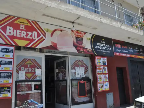 Muñoz al 2700