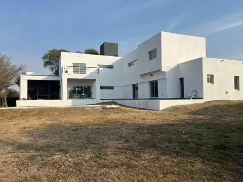 Casa en Valle del Golf - Ruta Provincial C45 km 2