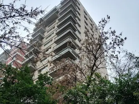 HERMOSO DEPARTAMENTO DE DOS AMBIENTES , CON O SIN MUEBLES PRIMERA CALIDAD EN BELGRANO, VENTA URGENTE  