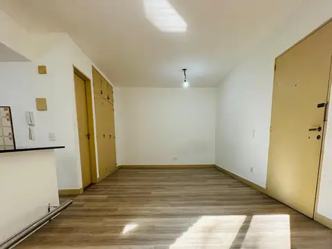 General Pintos al 1200