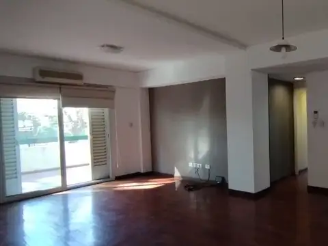 VENTA DEPARTAMENTO CENTRICO CALLE MITRE