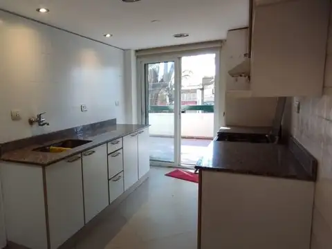 Departamento en Venta de 6 ambientes
