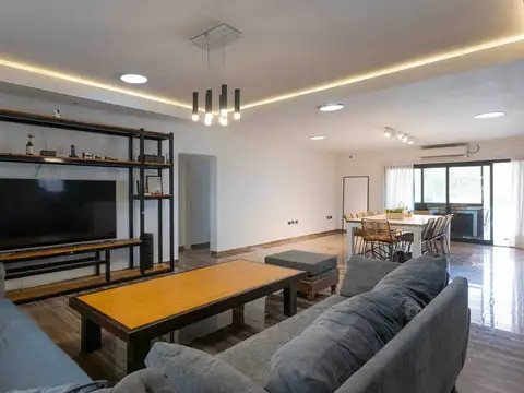 Casa en Venta en La Magdalena, USD 355.000