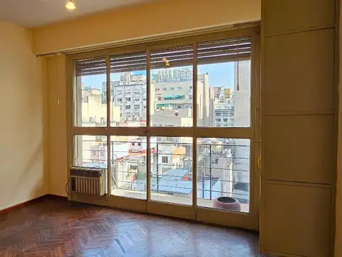 Oficina en Venta en Tribunales, Centro