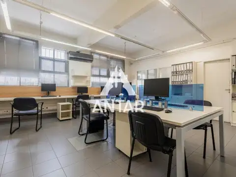 Oficina en Venta en Monserrat, USD 160.000