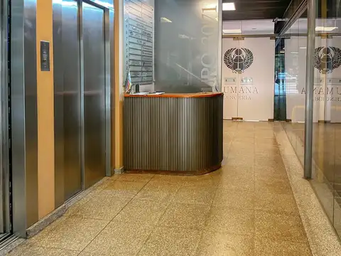 Oficina Monoambiente con 2 baños