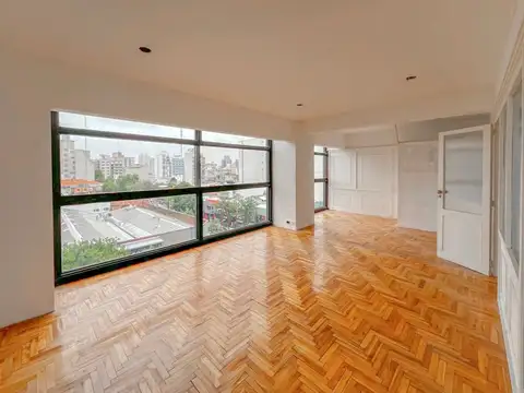 Avenida Pedro Luro 3000