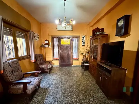 Casa en Venta en Luis Guillon, USD 99.000