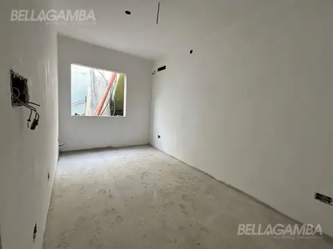 Depto Tipo Casa en Venta con 1 cocheras
