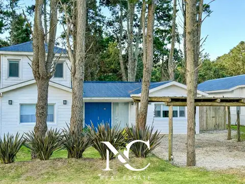 Casa en Venta en Costa Esmeralda, estilo playero