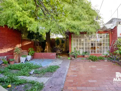 Casa Multifamiliar de 6 Ambientes en Venta en Beccar