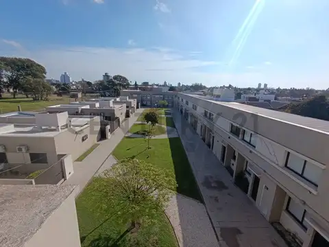 DEPARTAMENTO EN VENTA EN BARRIO PIZZURNO, RAFAELA