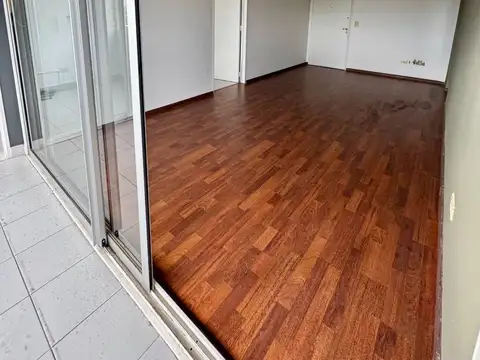 Departamento en Alquiler en La Lucila, $ 1.200.000