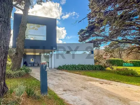 Casa en Venta en Barrancas De San Benito, USD 235.000